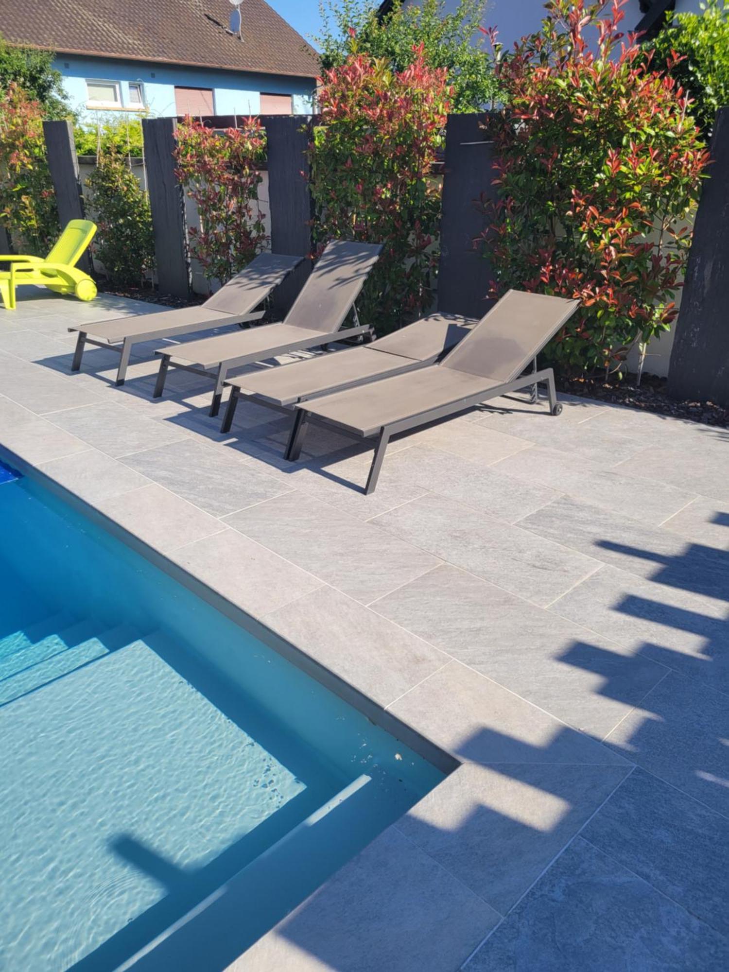 Logement Prive Dans Villa Avec Piscine Dalhunden Exterior foto